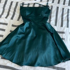 WINDSOR Green Cocktail Dress M